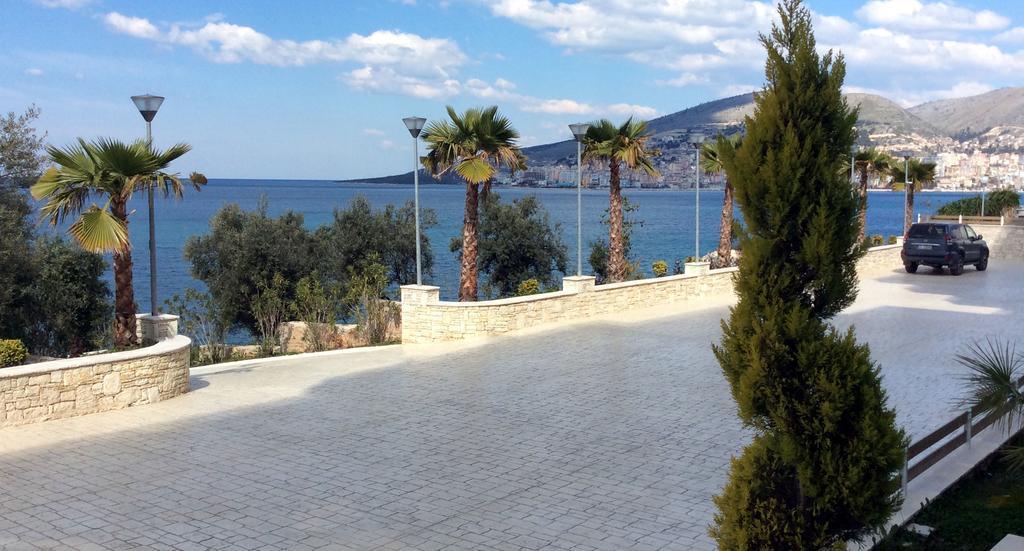 White Residence Apartament Saranda Dış mekan fotoğraf